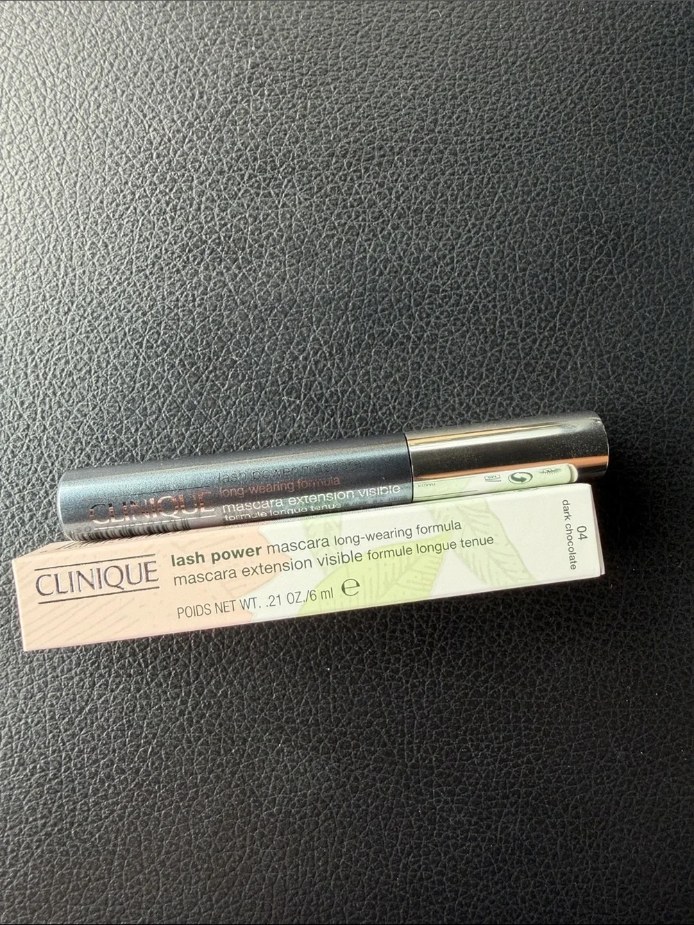 Clinique buildable brown